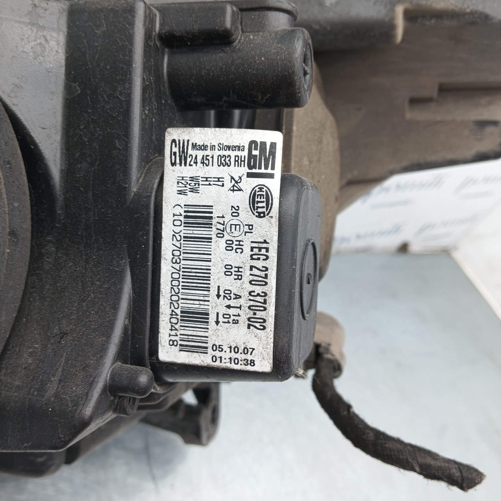 Pomili Fanaleria Opel Astra H faro anteriore destro usato OEM 24451033
