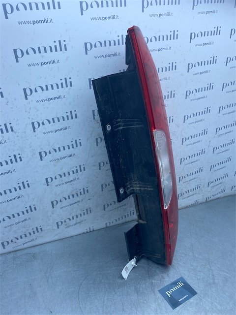 Pomili Fanaleria Fiat Doblò Cargo (4V) fanale posteriore destro