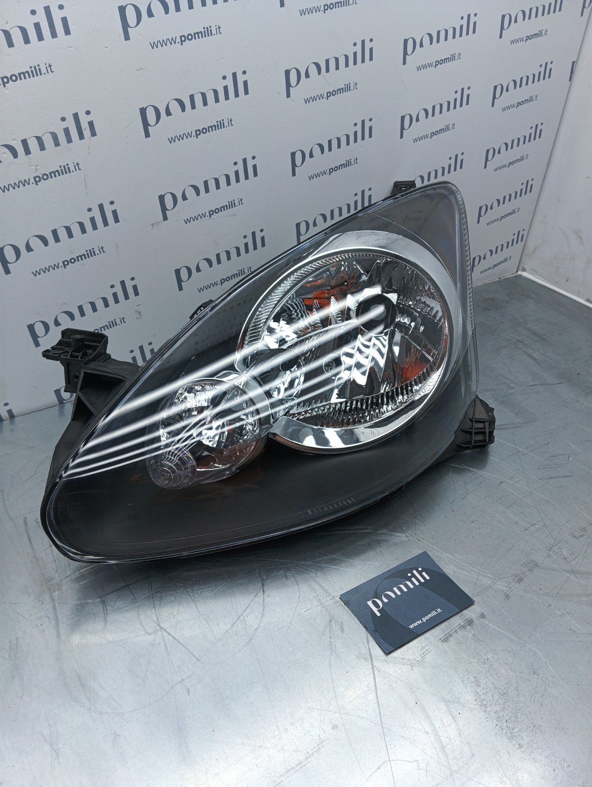 Pomili Fanaleria Toyota Aygo 89530366 faro sinistro usato