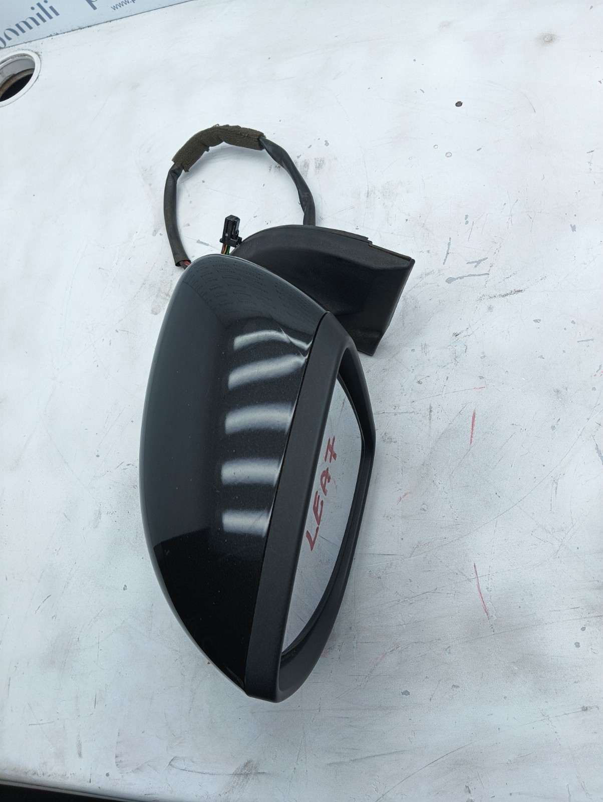 Pomili Cristalli Specchietto retrovisore sinistro Nissan Leaf 417021 nero usato