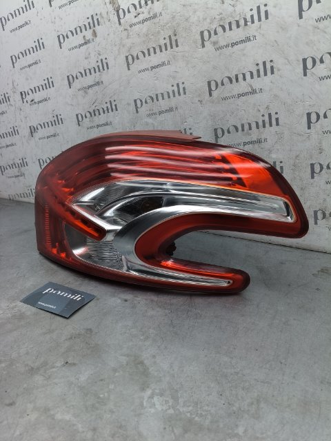 Pomili Fanaleria Fanale post. DX PEUGEOT 208 (01/12>11/15<)