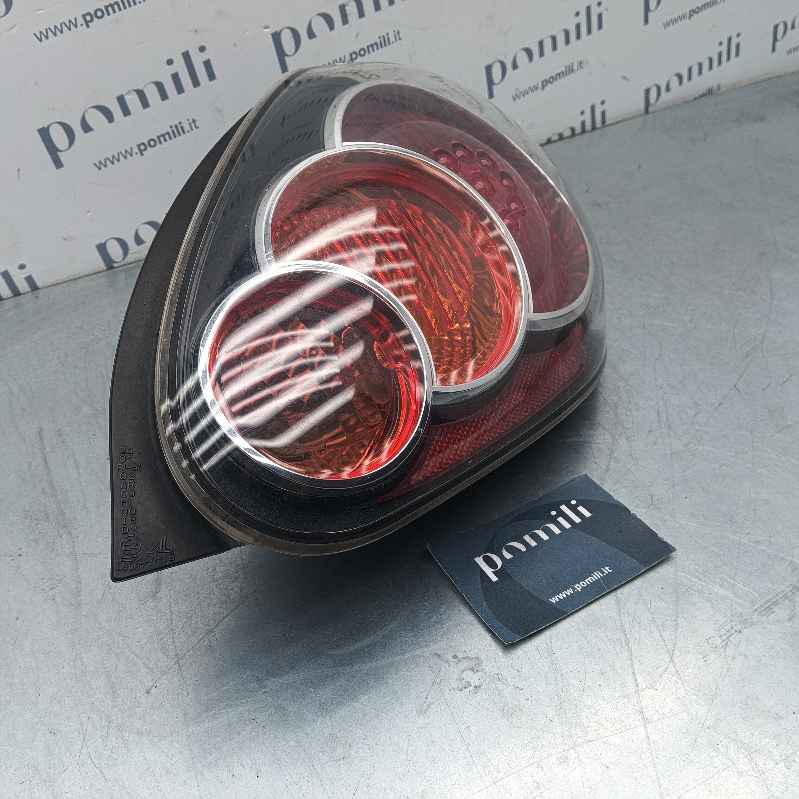 Pomili Fanaleria Toyota Aygo 81550-0H070 fanale destro usato