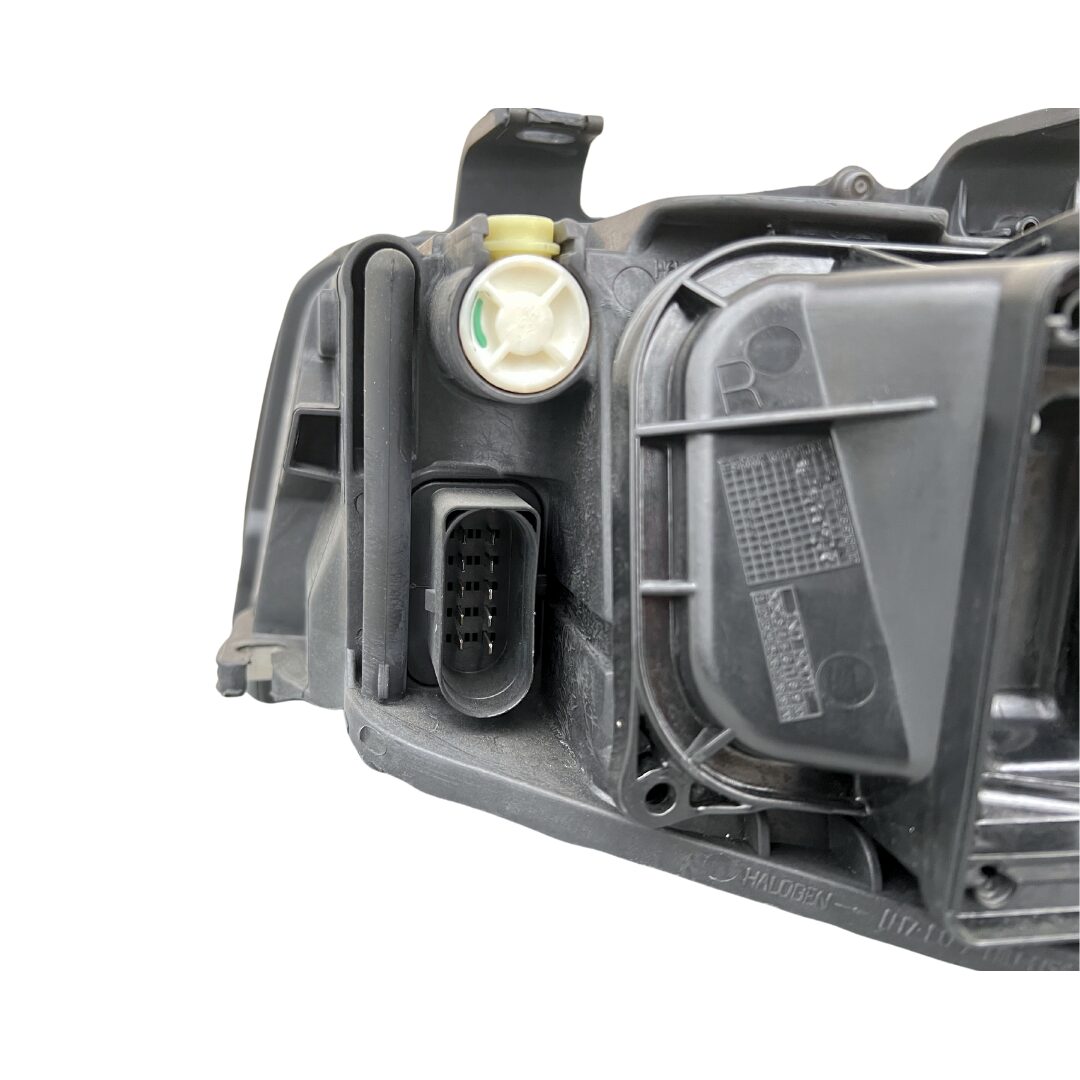 Sara Autoricambi Fanaleria 88611 fanale anteriore destro Audi A4 B6 H7 D1S H6W PY21W