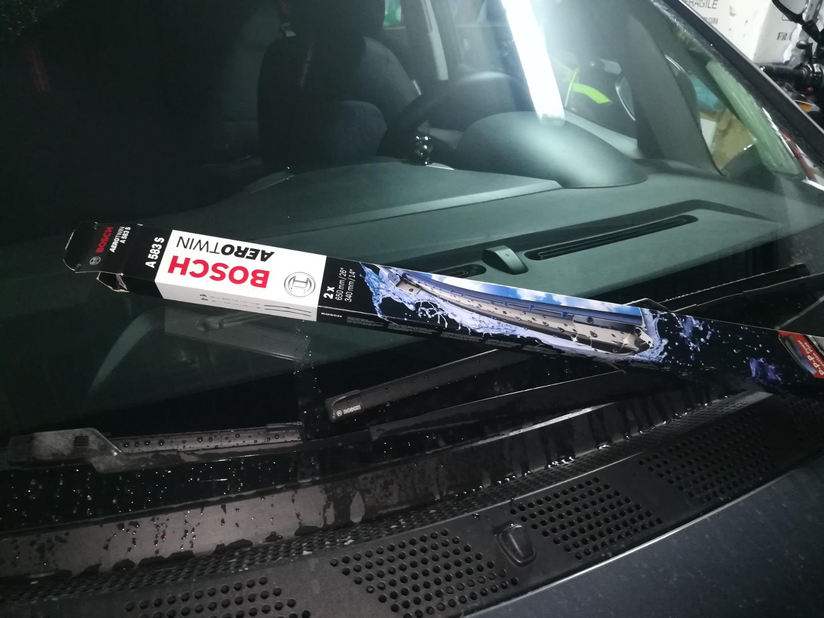 Bosch Spazzole tergicristallo Aerotwin A583SS anteriori 2 pezzi flat blade