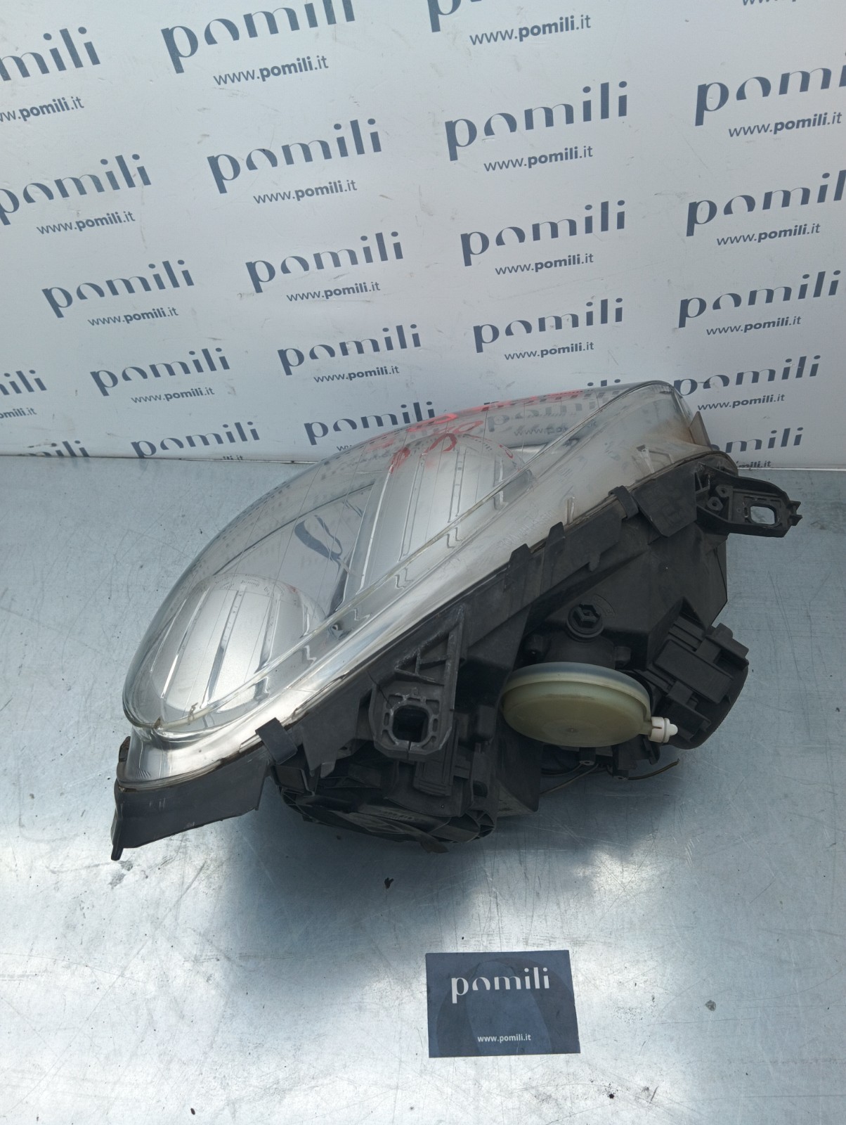 Pomili Fanaleria Mercedes Classe B W245 faro anteriore sinistro usato