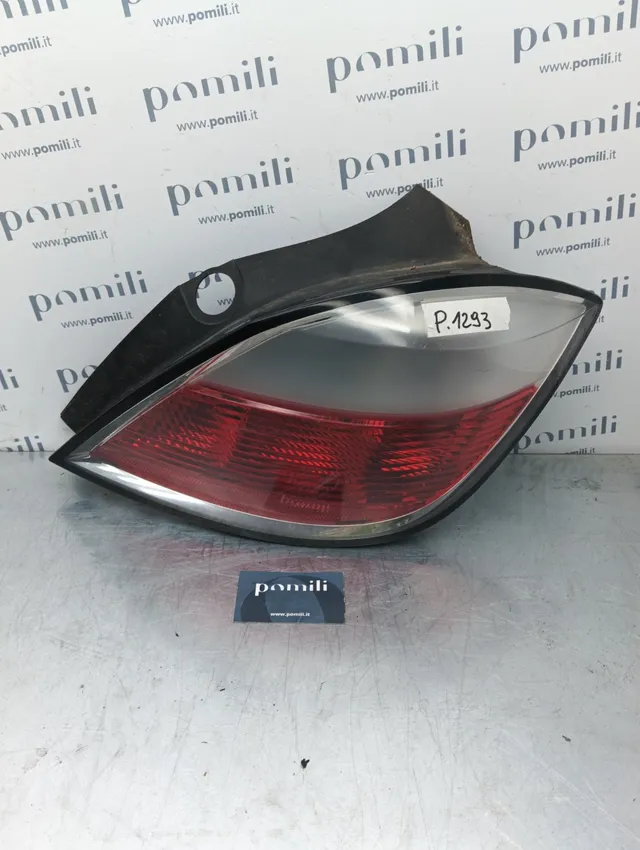 Pomili Fanaleria Opel Astra H fanale posteriore destro 24-451-837 usato