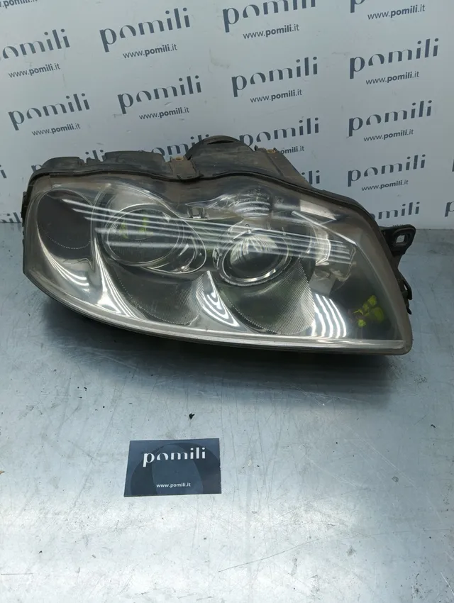 Pomili Fanaleria Alfa Romeo 166 facelift 89101027 faro anteriore destro usato