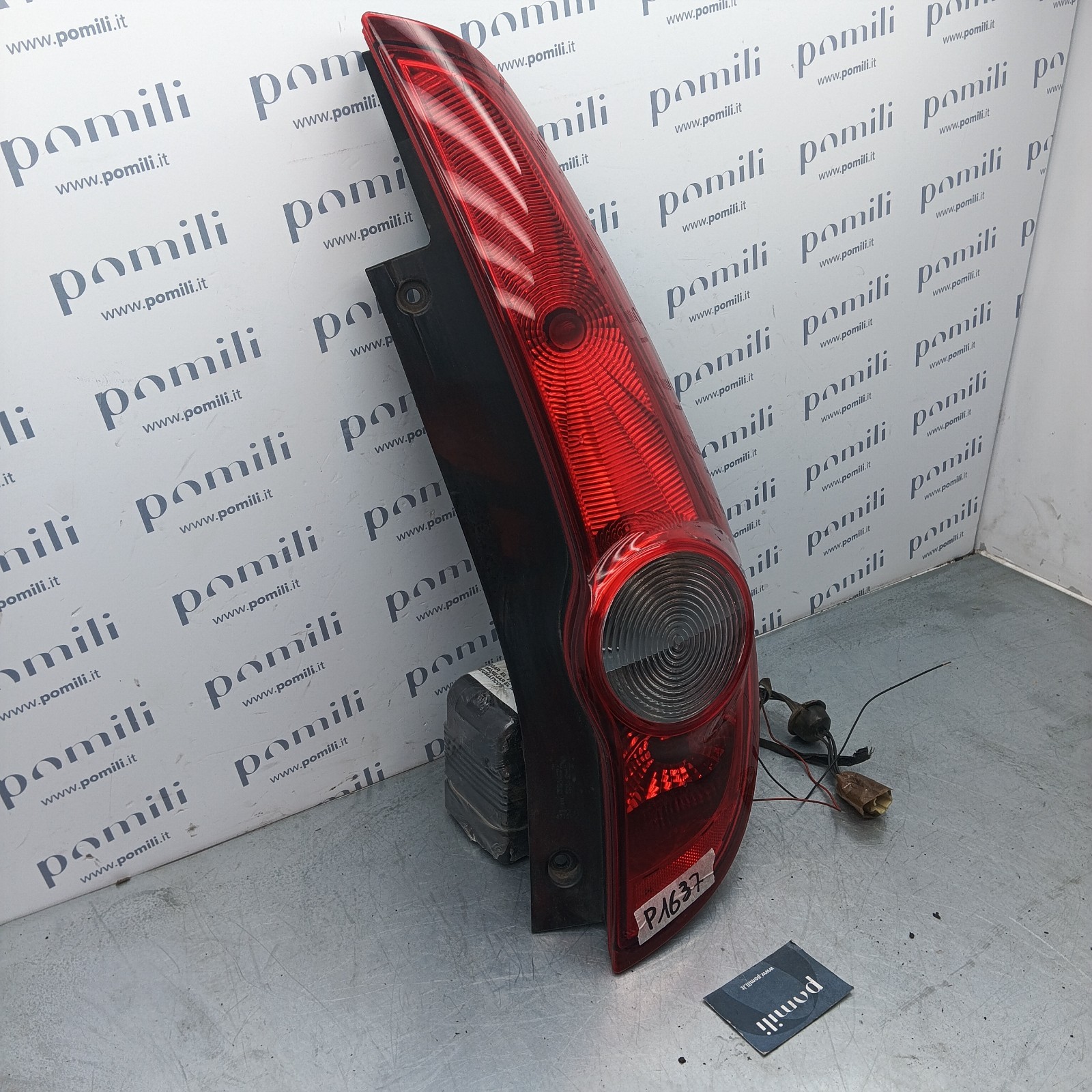 Pomili Fanaleria Opel Agila B 89071609 fanale posteriore destro usato