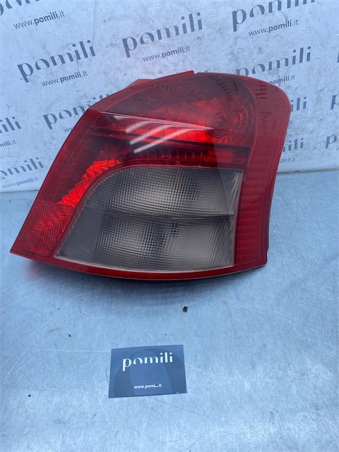 Pomili Fanaleria TOYOTA YARIS Fanale posteriore destro