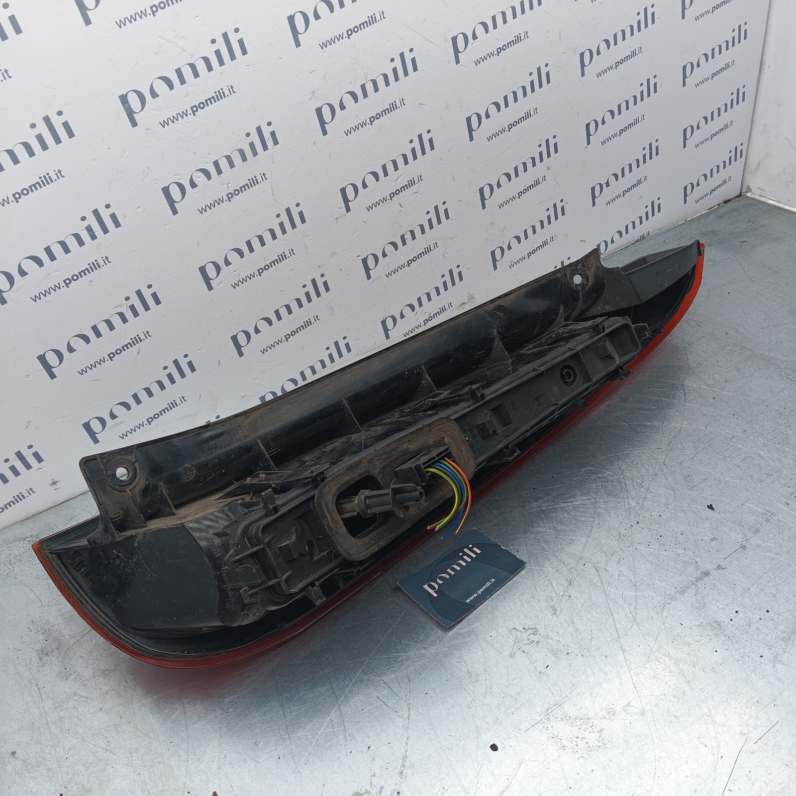 Pomili Fanaleria Ford Fiesta V fanale sinistro usato
