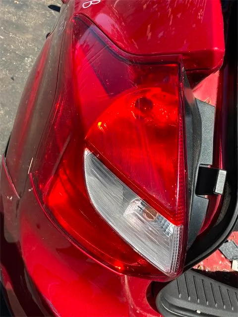 Pomili Fanaleria Ford Focus (CB8) (02/11>11/15<) fanale posteriore sinistro