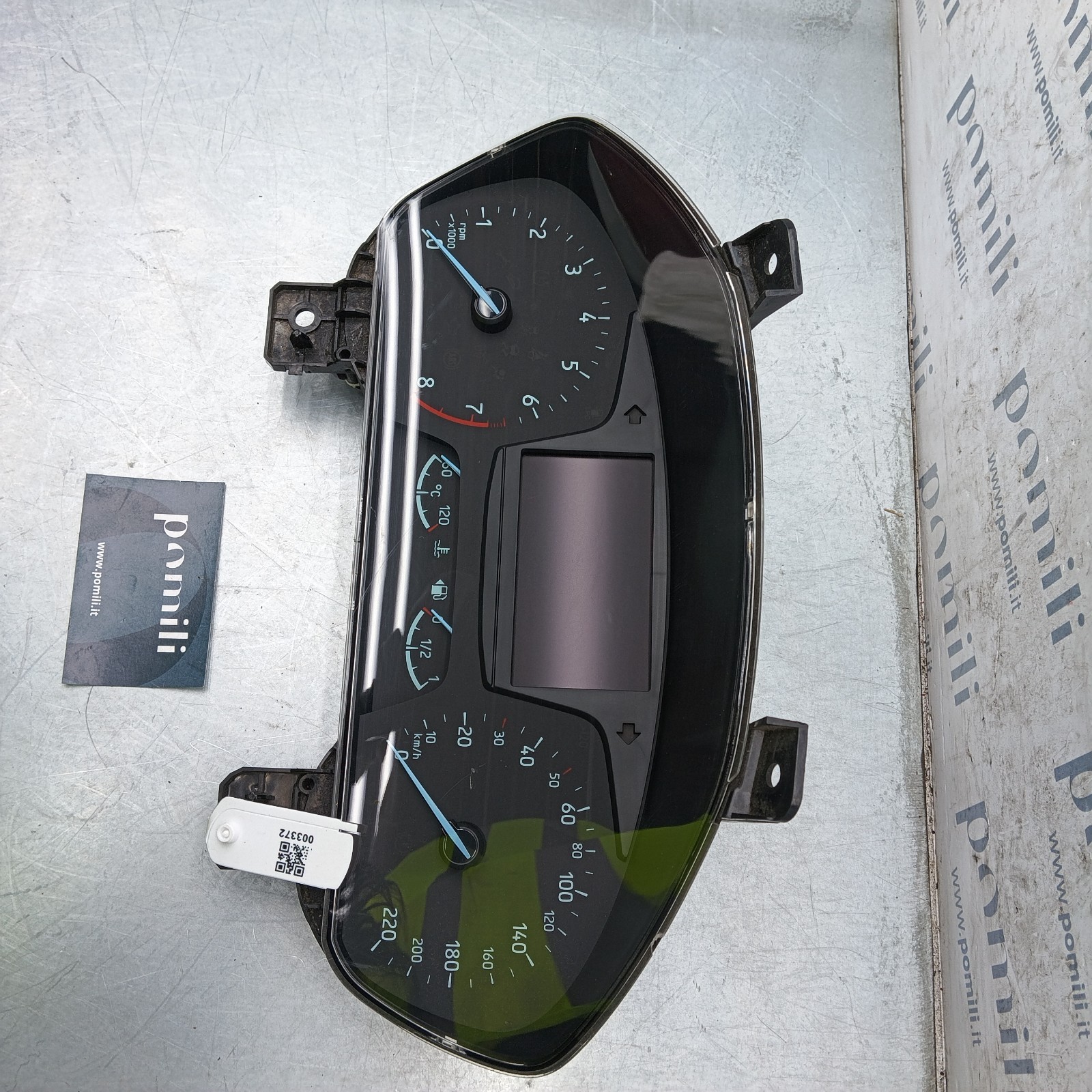 Pomili Rivestimenti interni e parti interne Quadro strumenti Ford Fiesta VII H1BT-10849-BAK usato