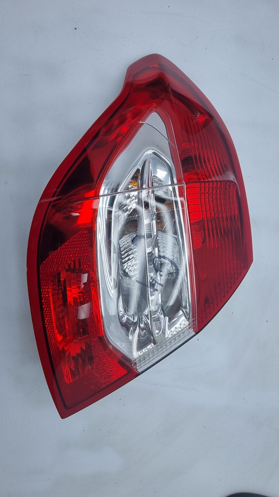 Pomili Fanaleria Citroen C4 Picasso fanale posteriore sinistro usato
