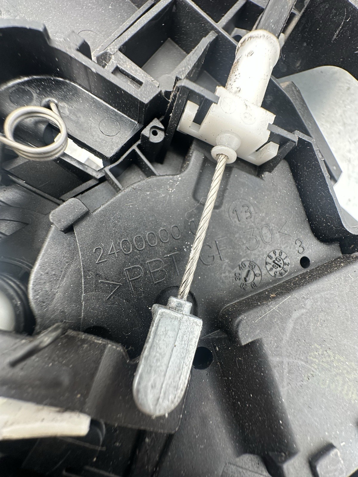 Pomili Lamierati esterni Ford Focus C-Max serratura posteriore sinistra 3M5A-R26413-BS usata