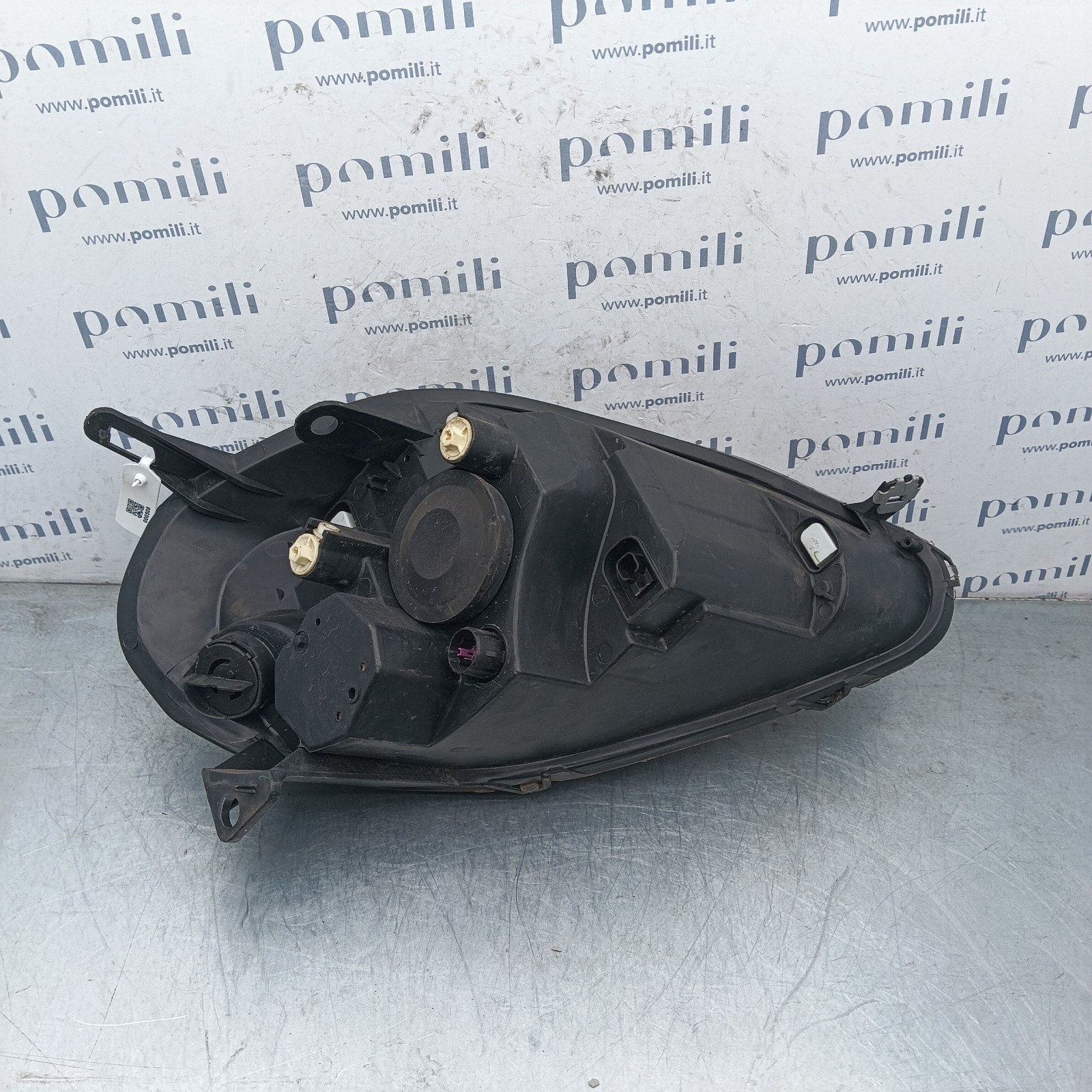 Pomili Fanaleria Faro anteriore sinistro Fiat Grande Punto / Punto Evo (199) 086611164L usato
