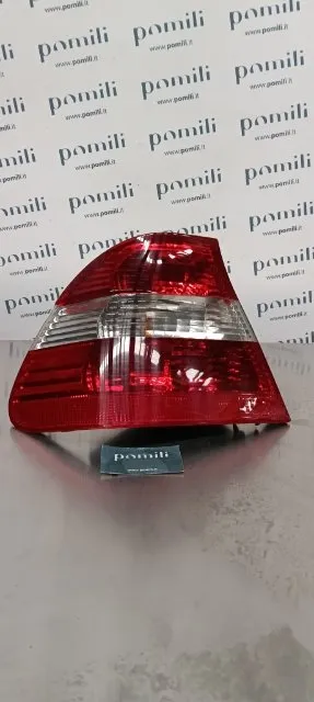 Pomili Fanaleria Fanale posteriore parte esterna sinistra BMW Serie 3 (E46) (09/01>09/05<) usato
