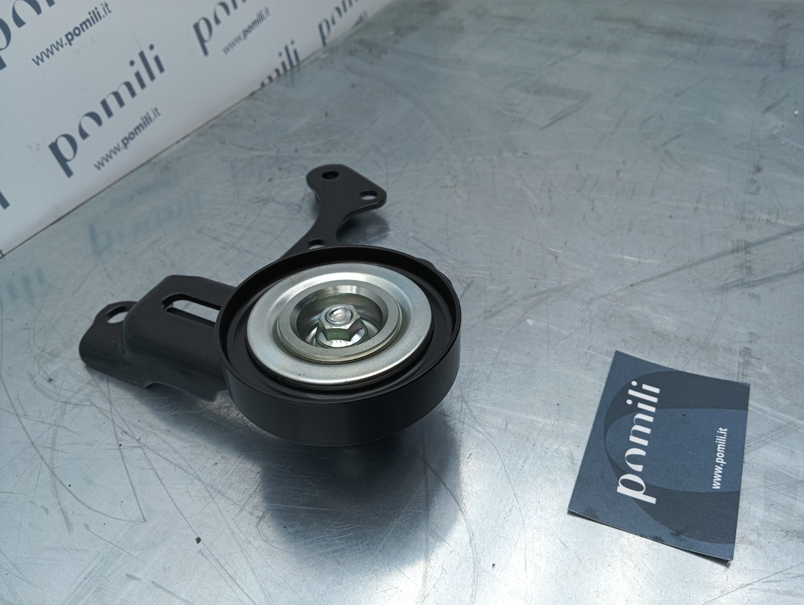 Pomili Sterzo e ammortizzatori Puleggia a servizio del servosterzo Toyota 44380-42010 nuova
