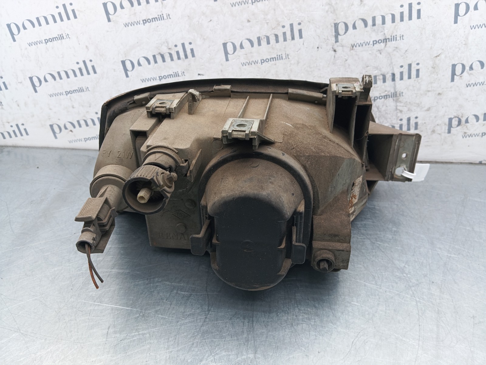 Pomili Fanaleria 551-1123R faro Renault Clio I sinistro usato