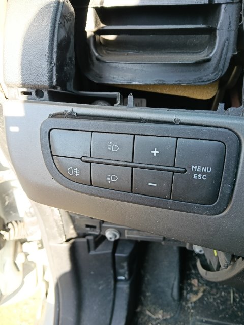 Pomili Rivestimenti interni e parti interne Fiat Grande Punto interruttore comando luci 06/05–12/08