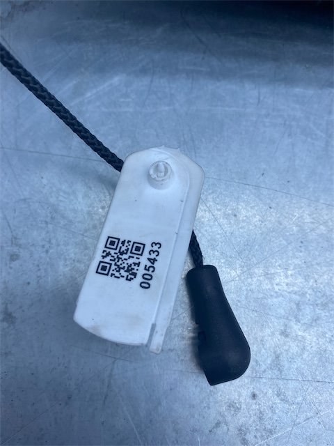 Pomili Rivestimenti interni e parti interne Ripiano cappelliera OPEL ASTRA (P10) (10/09>06/18<) usato