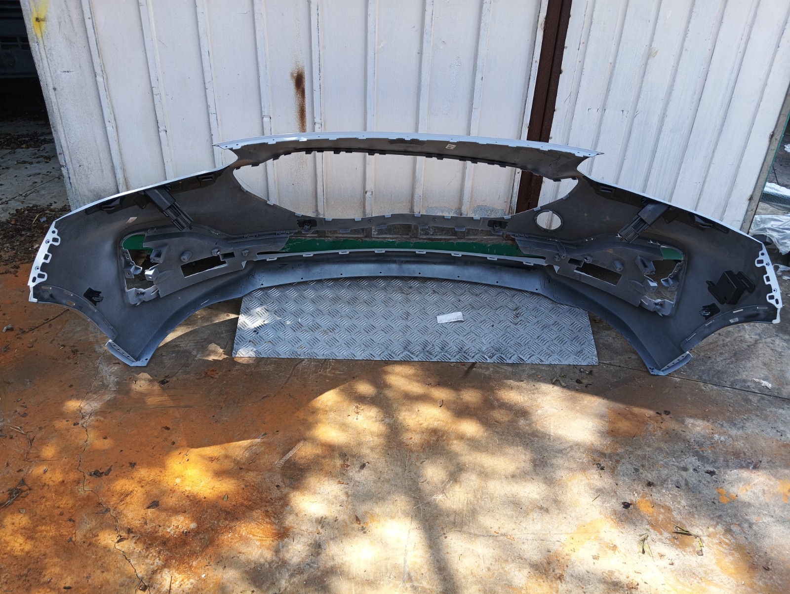 Pomili Paraurti anteriore Ford Kuga/Escape 2019-2024 paraurti OEM