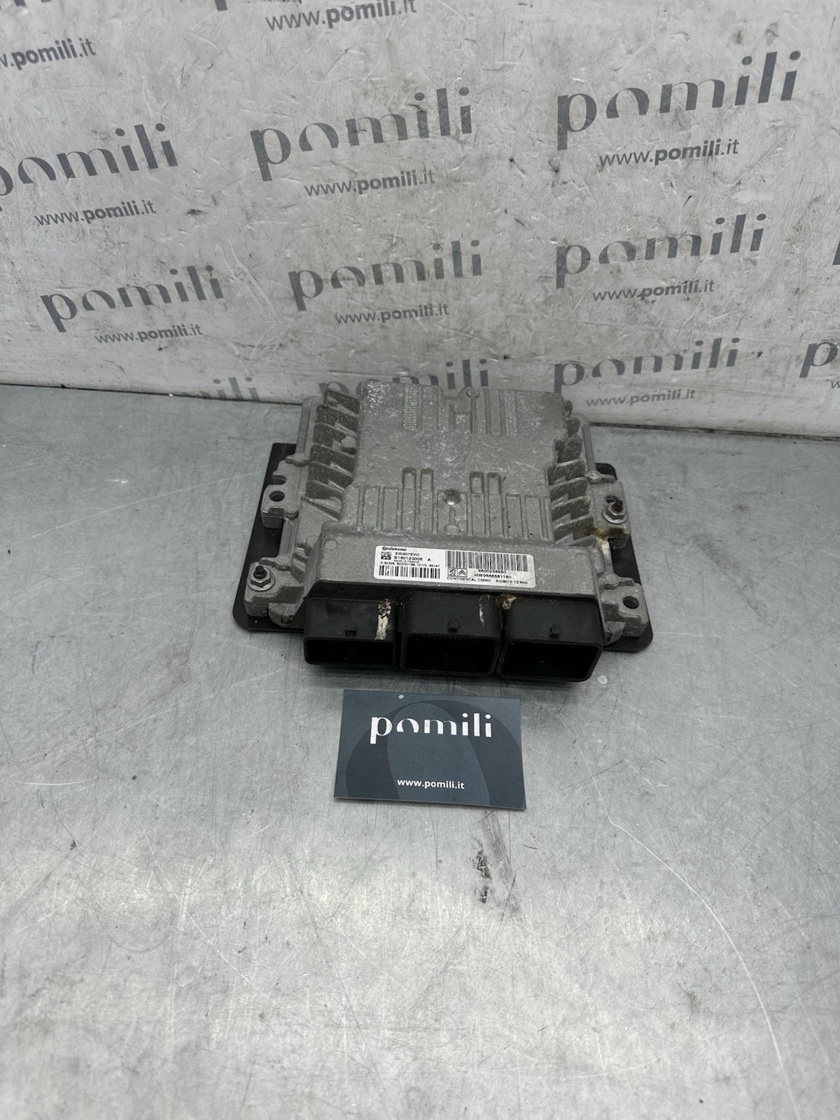 Pomili Motorini avviamento, alternatori, ECU e cavi Centralina Motore Peugeot Citroen 1.6 HDi Continental SID807EVO 9800268980 usata
