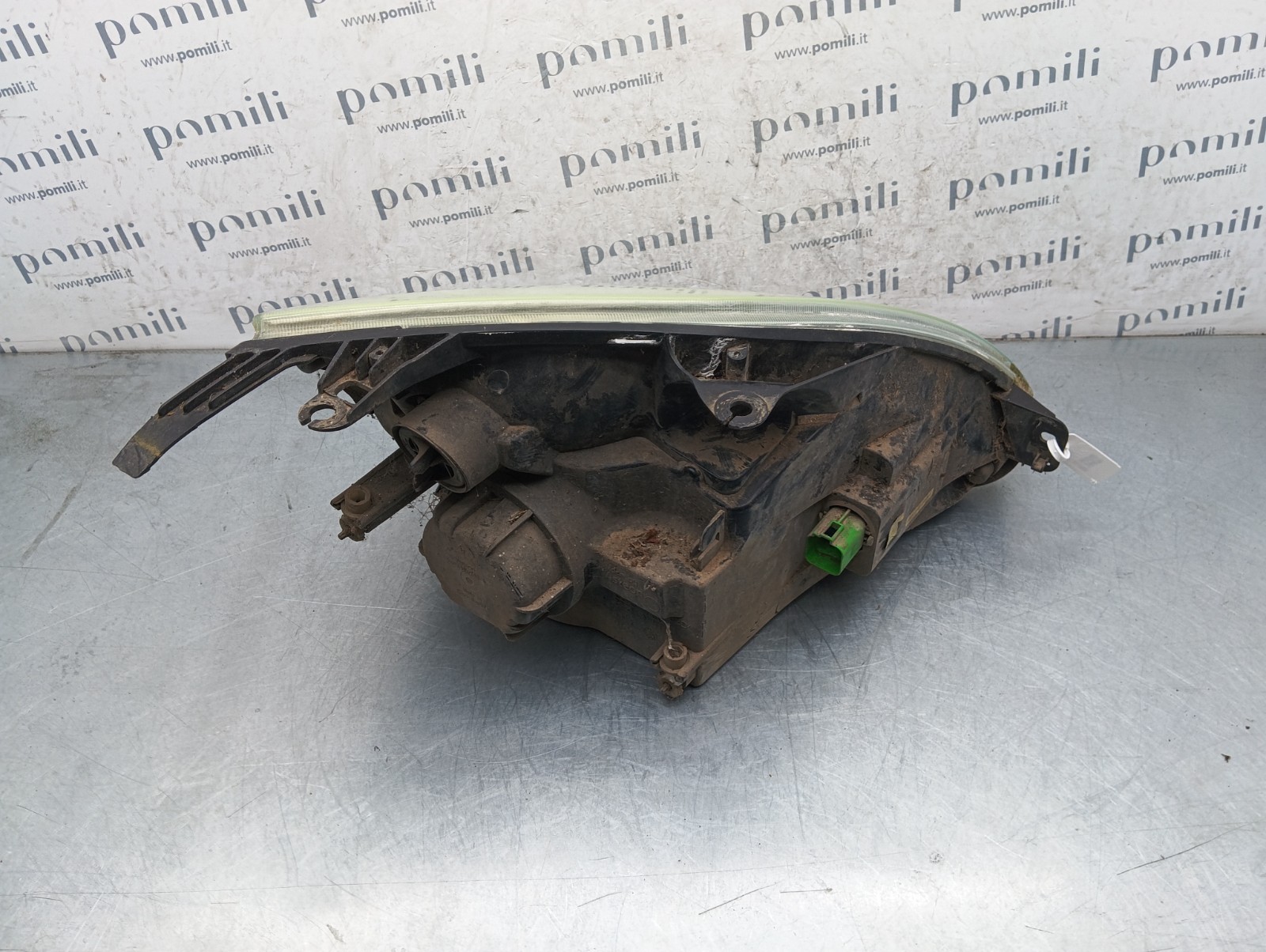Pomili Fanaleria Ford Fiesta faro anteriore sinistro 2S6X-13W030-AJ usato