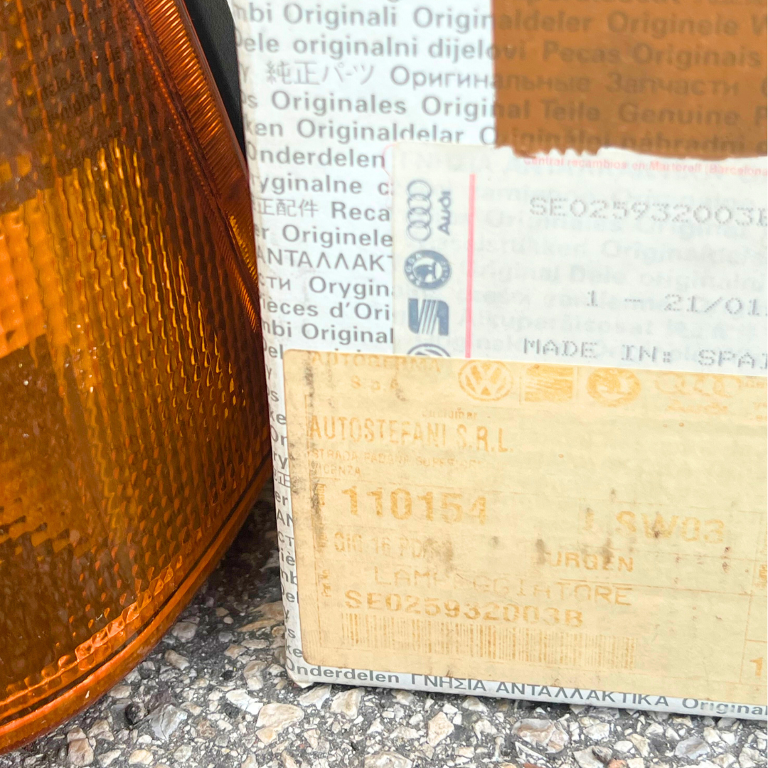 Sara Autoricambi Fanaleria 110154 INDICATORE DI DIREZIONE ANTERIORE SX ORIGINALE SEAT indicatore