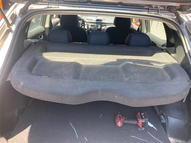 Pomili Rivestimenti interni e parti interne ripiano cappelliera Nissan Qashqai J11E