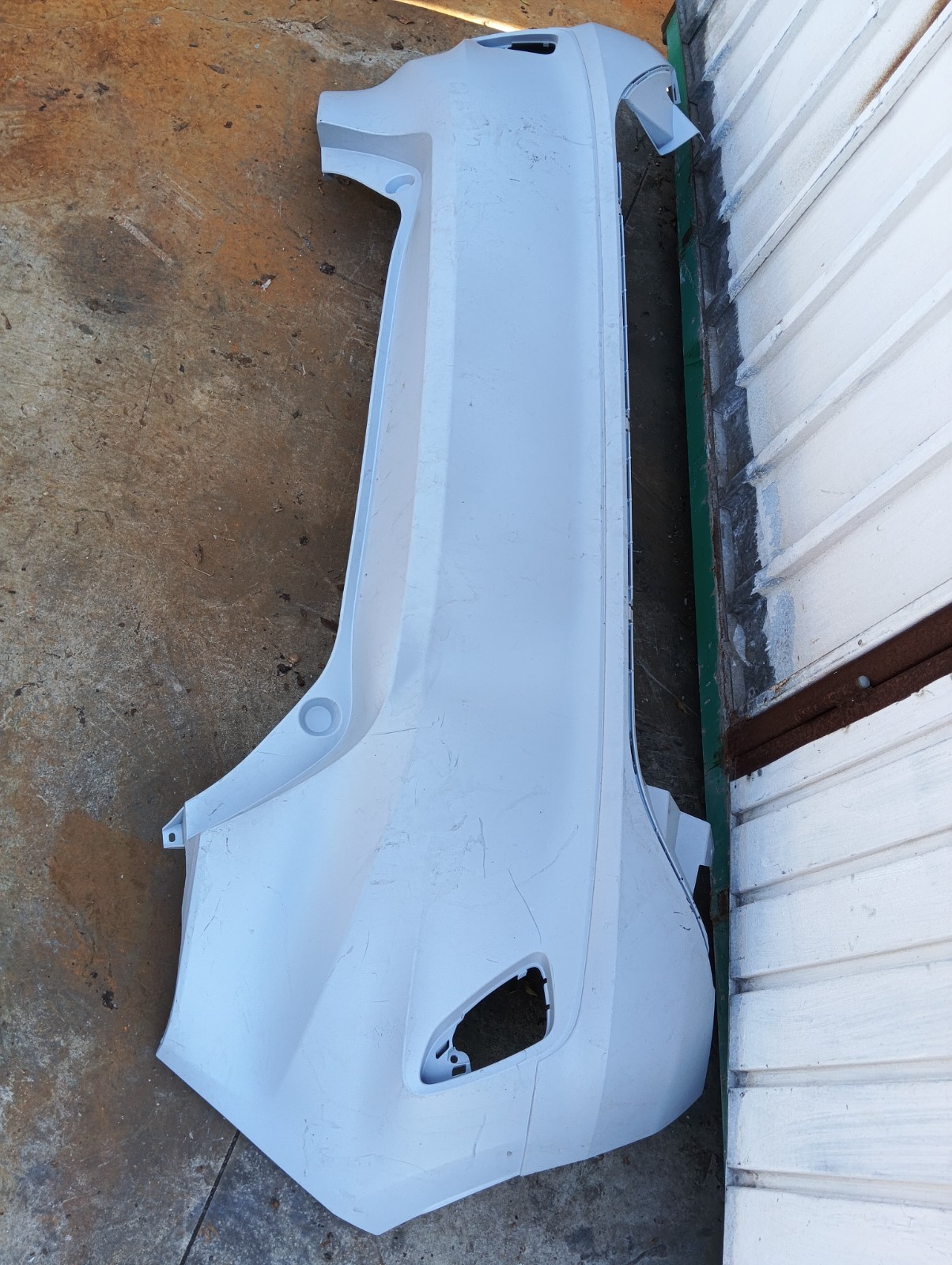 Pomili Paraurti posteriore Ford Fiesta ST-Line L1BB17906C1AW nuovo