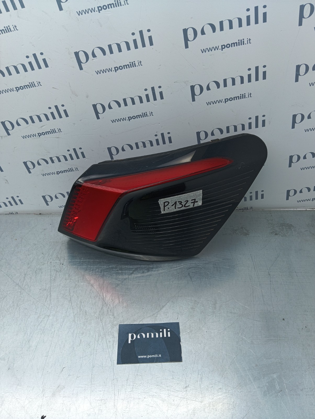 Pomili Fanaleria Peugeot 3008 fanale posteriore destro 9810477080 usato