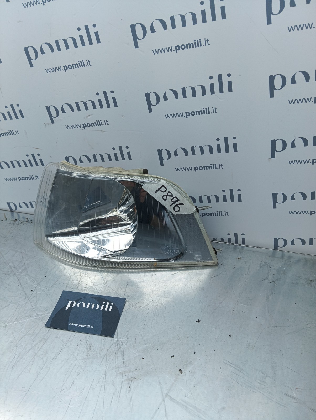 Pomili Fanaleria TVK75SAEI2P99 freccia anteriore destra usata