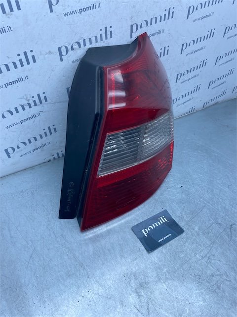 Pomili Fanaleria S002 BMW Serie 1 E87 fanale posteriore destro
