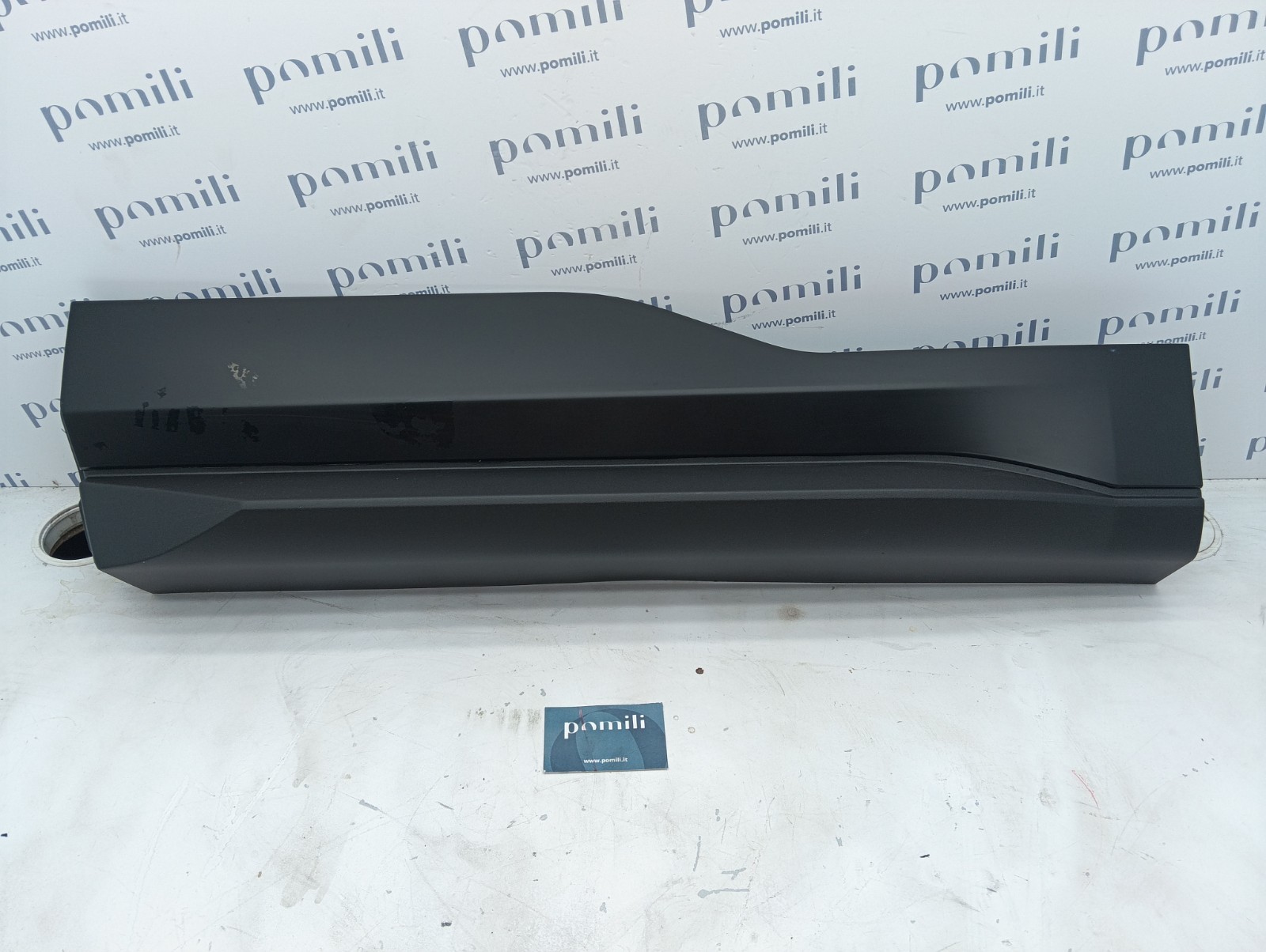 Pomili Lamierati esterni Modanatura porta Ford Edge ST FT4B R25A77 DFPRAA sinistra usata