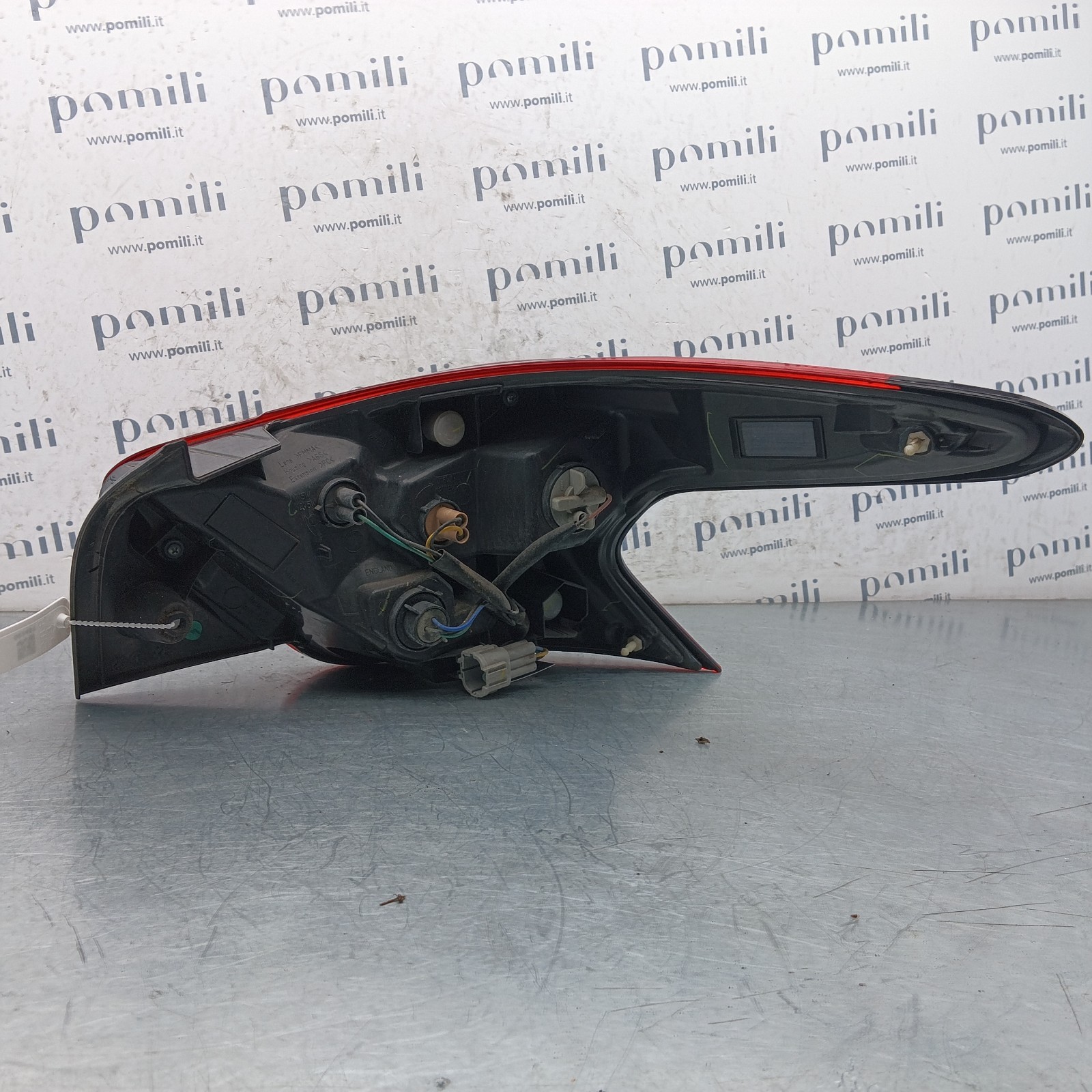 Pomili Fanaleria Nissan Micra K14 fanale posteriore sinistro usato