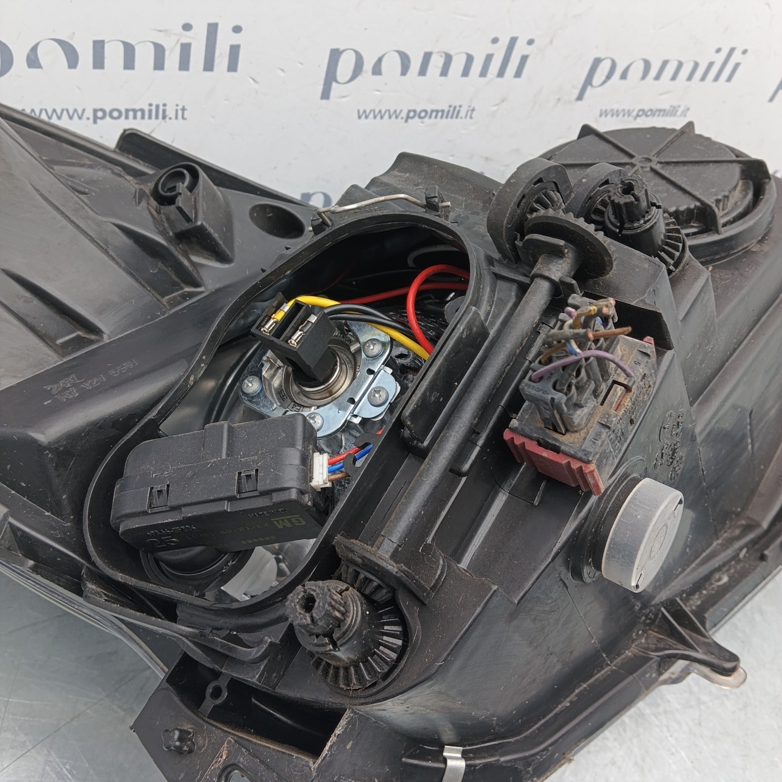 Pomili Fanaleria 02A00HCRPL011A Faro anteriore sinistro Renault Laguna II 2.0 16V usato