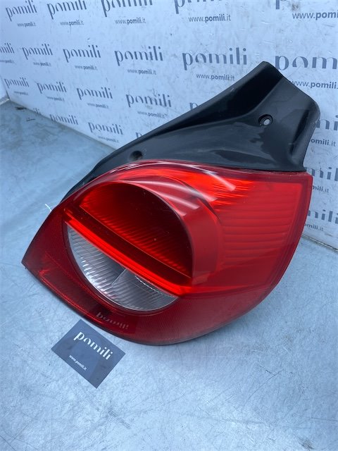 Pomili Fanaleria Fanale posteriore Renault Clio III destro