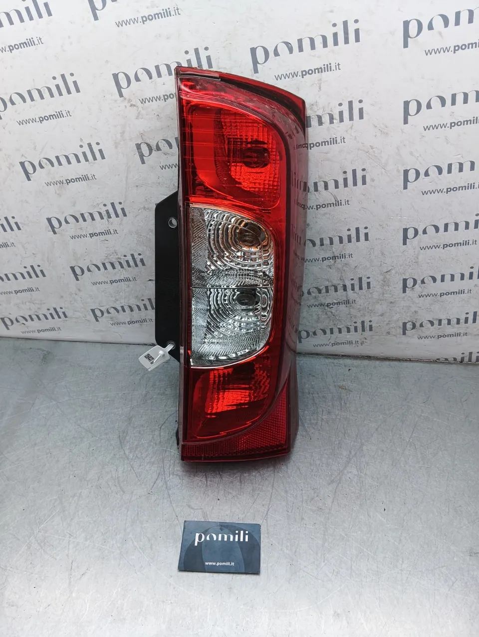 Pomili Fanaleria Fiat Fiorino Fanale posteriore destro 08-661-1940R-B usato