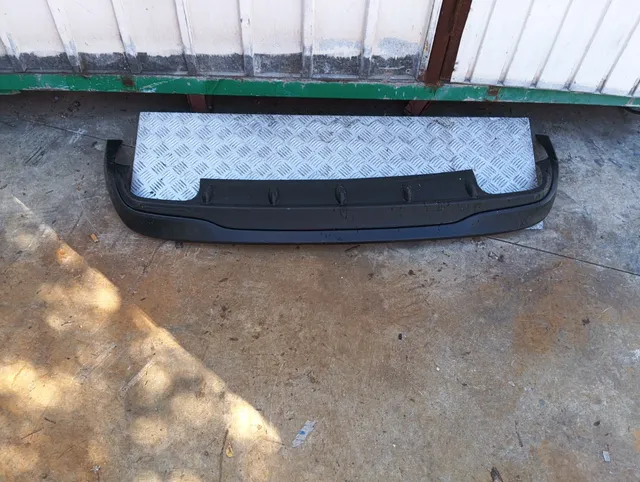 Pomili Paraurti posteriore Volvo V40 Hatchback 31330883 nuovo