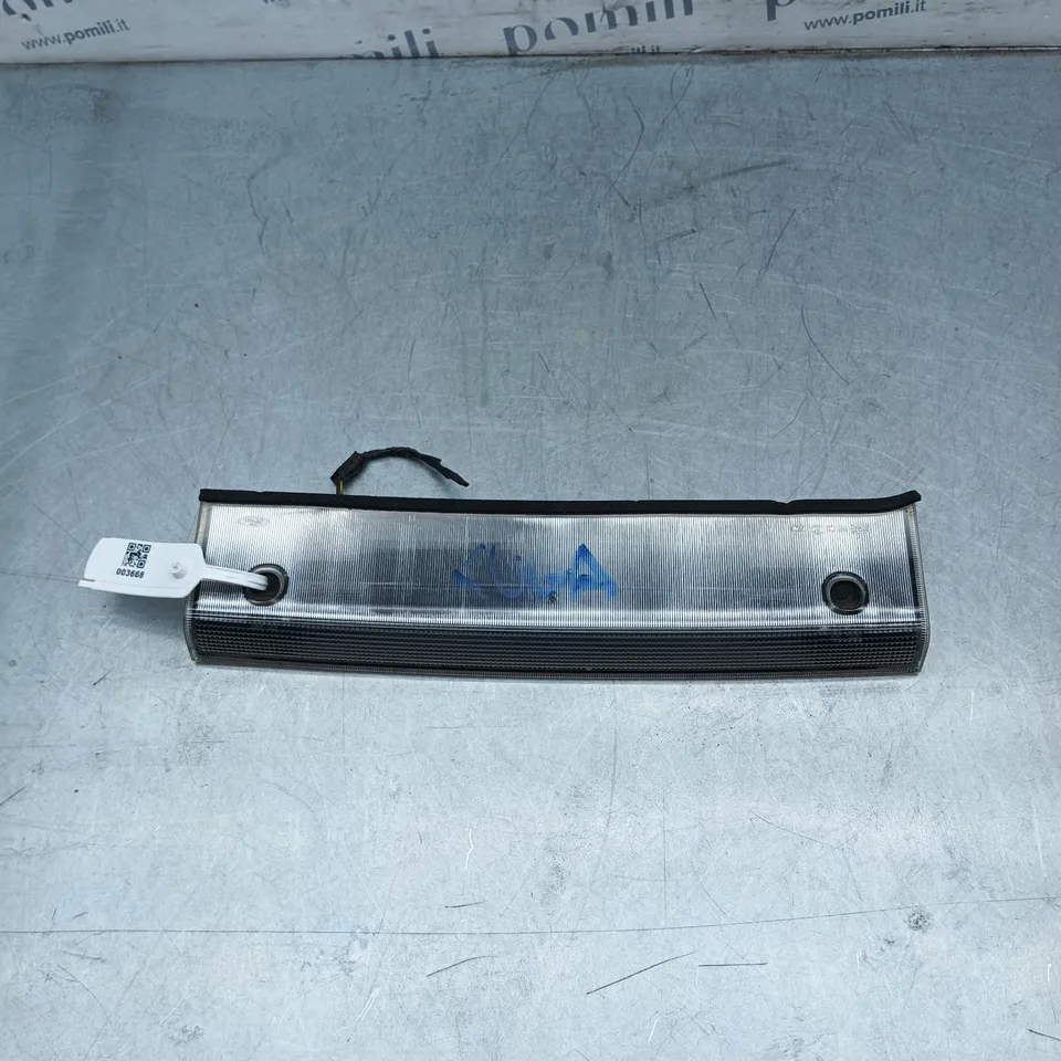 Pomili Fanaleria terzo stop Ford Kuga I BM51-13A613 usato