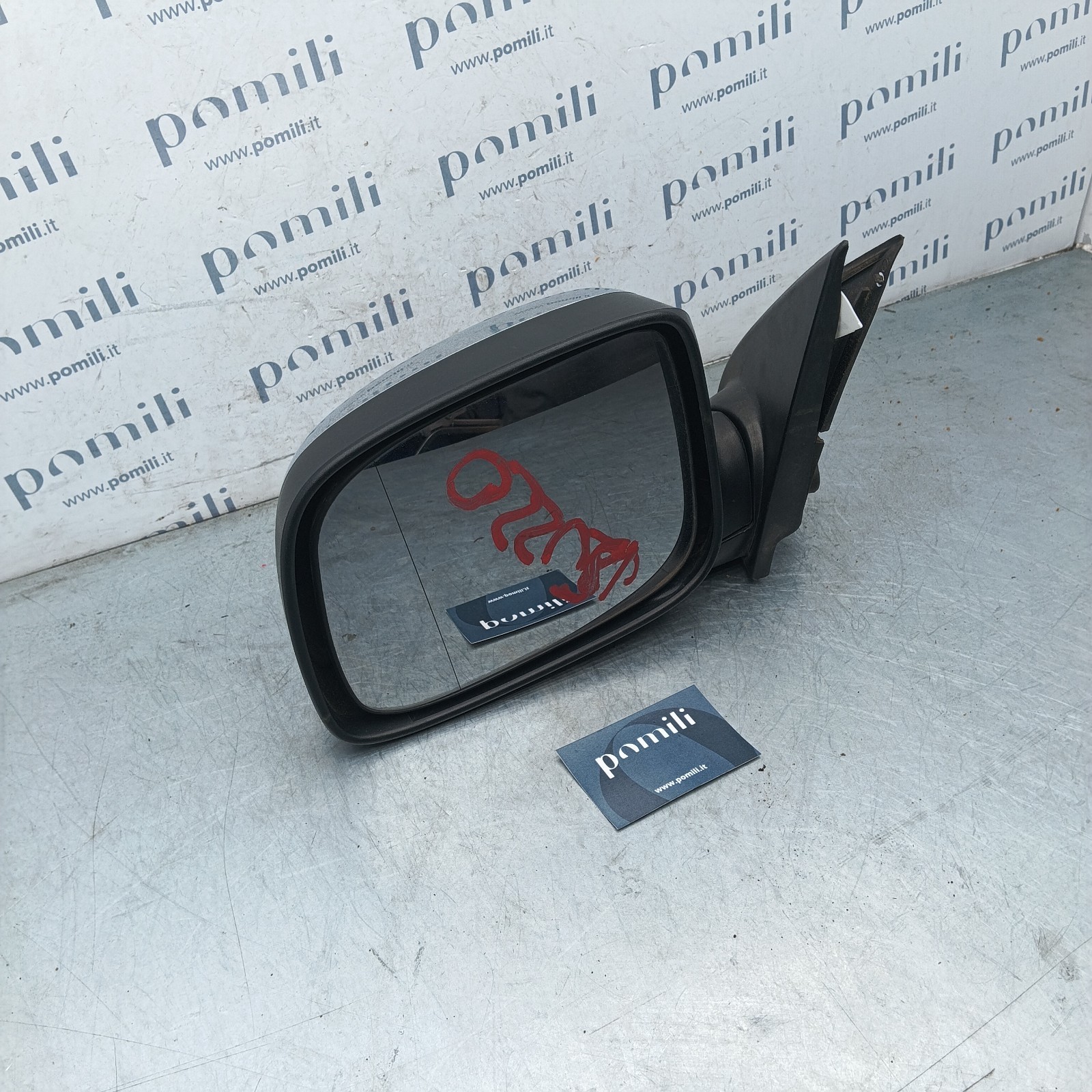 Pomili Cristalli Isuzu DMAX specchietto sinistro usato OEM 1464702