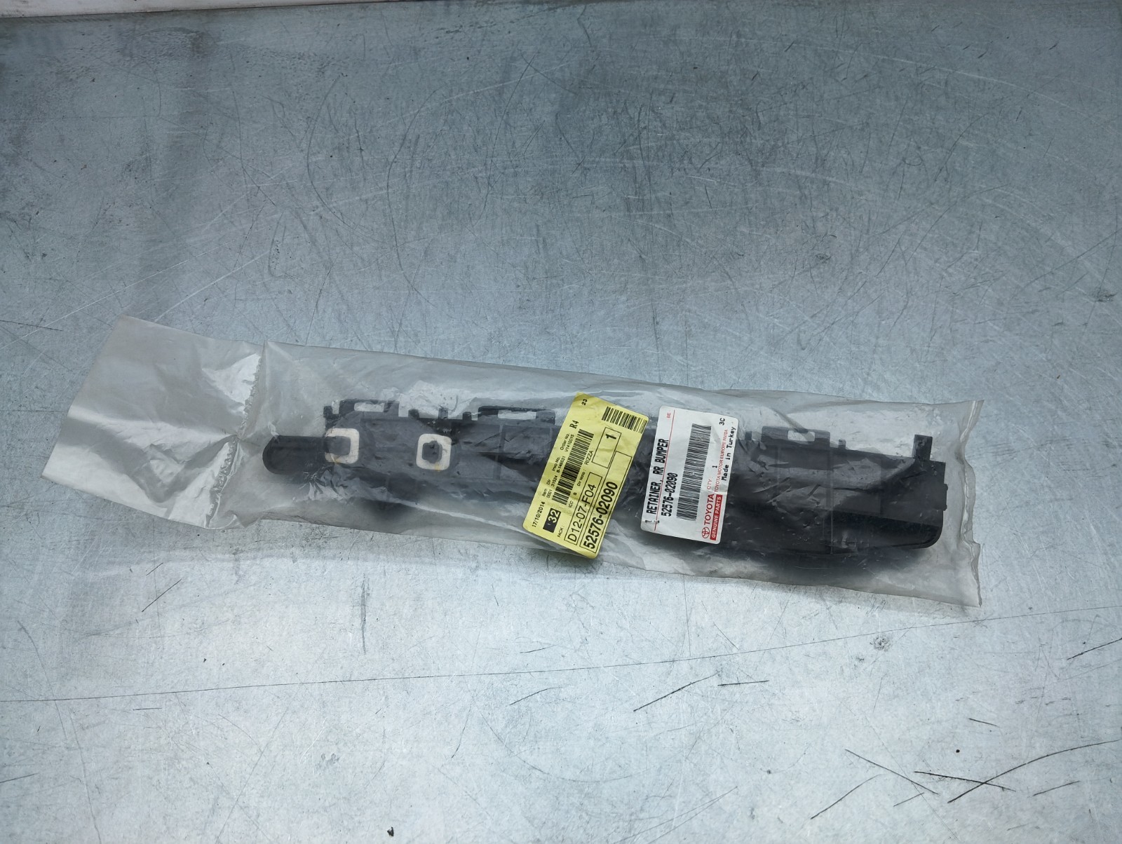 Pomili Paraurti posteriore Supporto sinistro Toyota Auris 52576-02090