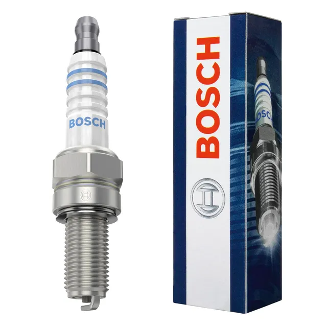 Bosch Candele di accensione 0242060501 candela UR2CC-10