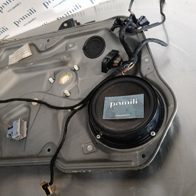 Pomili Rivestimenti interni e parti interne Volkswagen Golf 1J alzacristallo elettrico anteriore sinistro