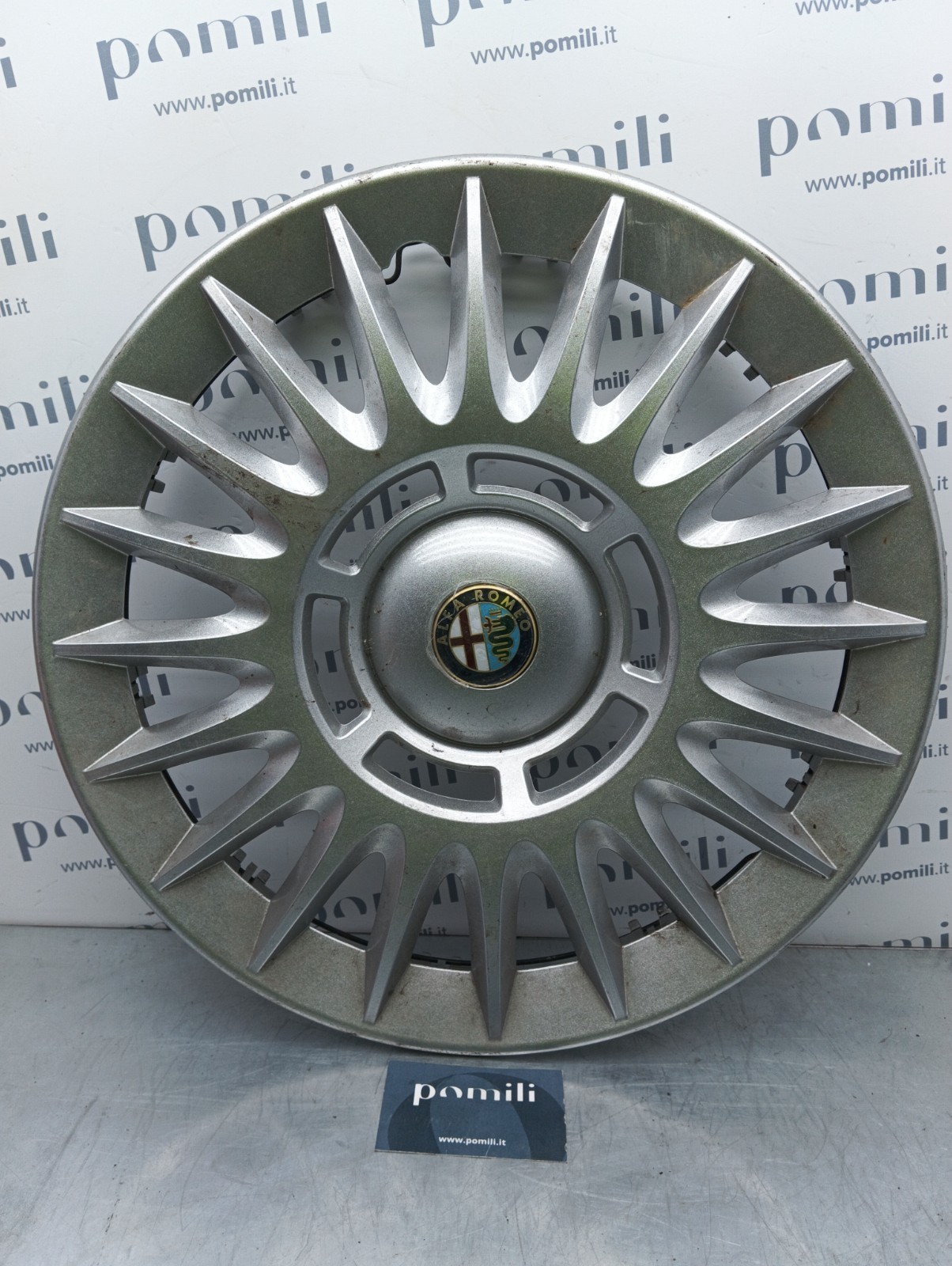 Pomili Altro auto Alfa Romeo 159 borchia R16 OEM 60684103