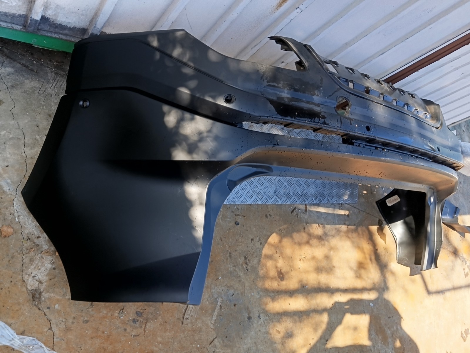 Pomili Paraurti posteriore Ford Edge GT4B17F954 paraurti usato