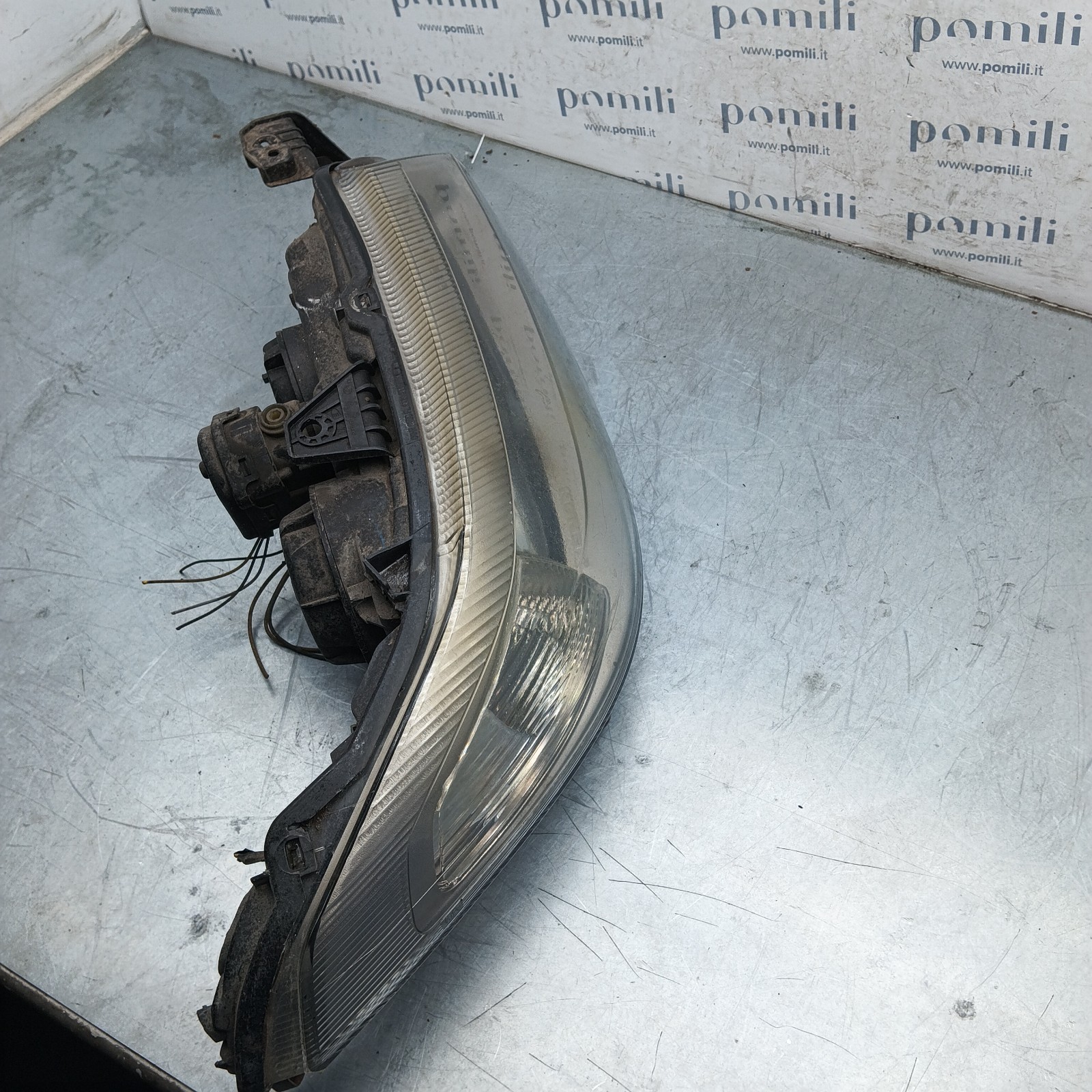 Pomili Fanaleria Faro anteriore Renault Laguna II 8200002466 destro Xenon