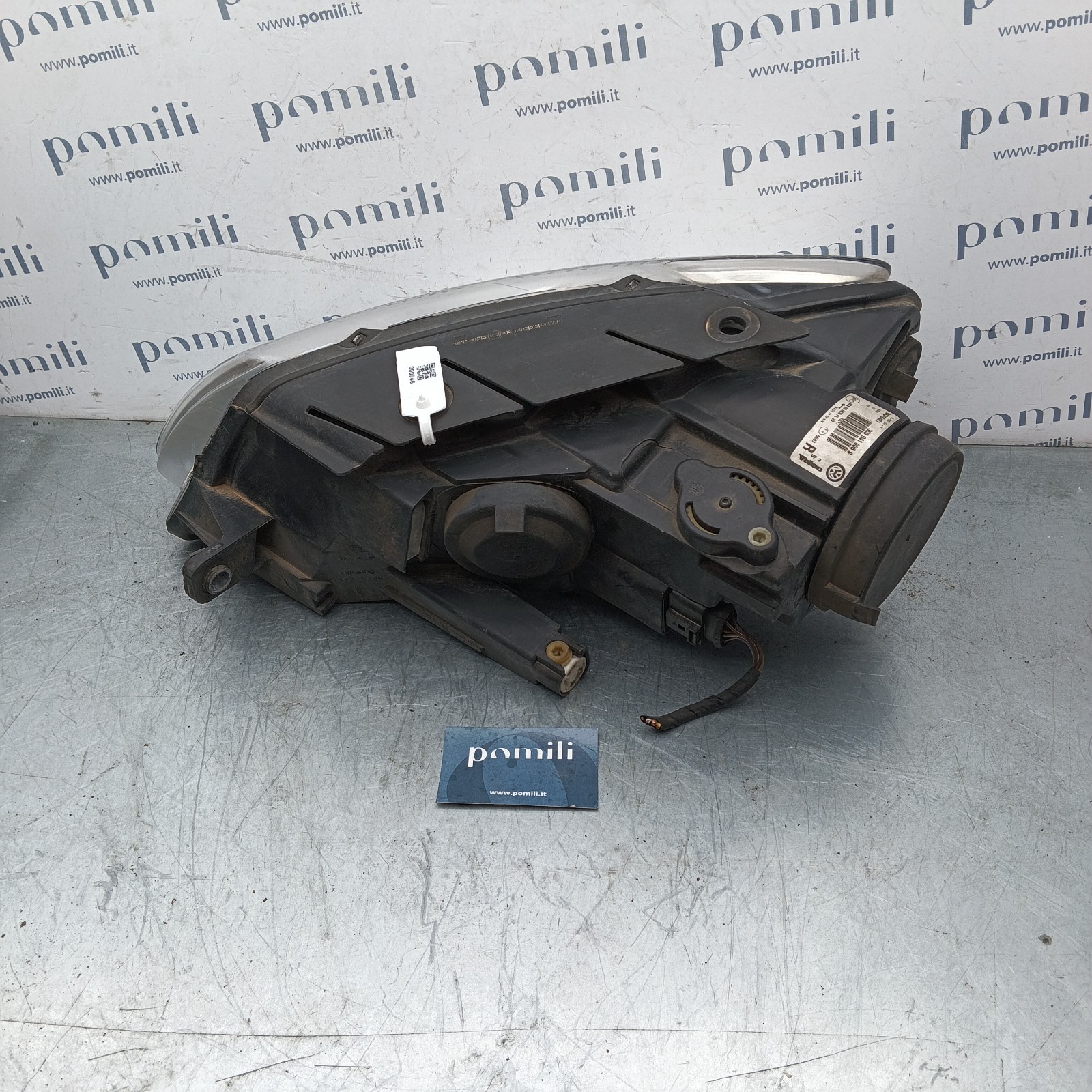Pomili Fanaleria Volkswagen Passat B6 faro anteriore destro 89316401 usato