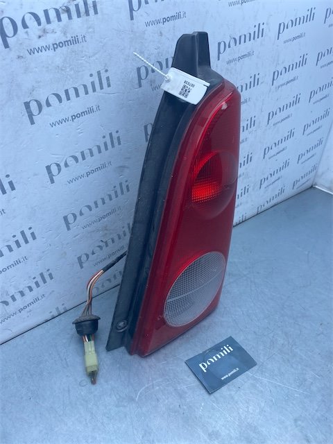 Pomili Fanaleria Fanale post. DX OPEL AGILA (H00) (08/03>01/08<) fanale usato