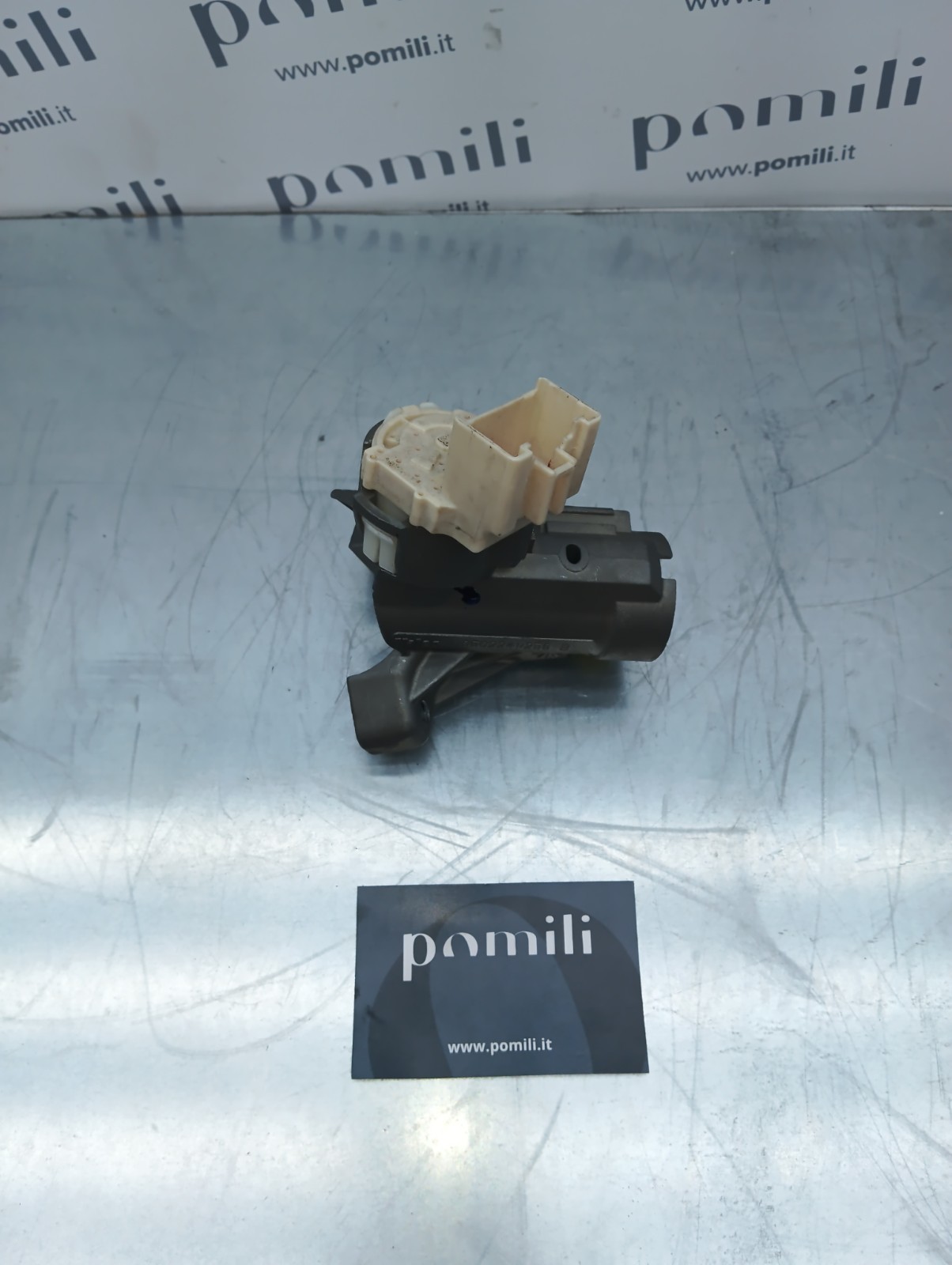 Pomili Sterzo e ammortizzatori Bloccasterzo Toyota Yaris 45020-0D030 nuovo